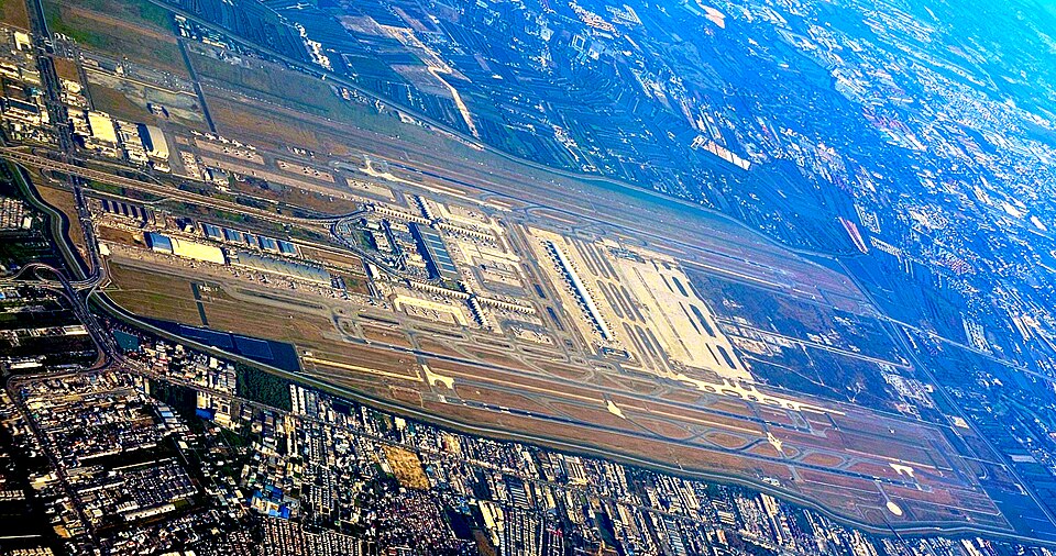 BKK airport terminal