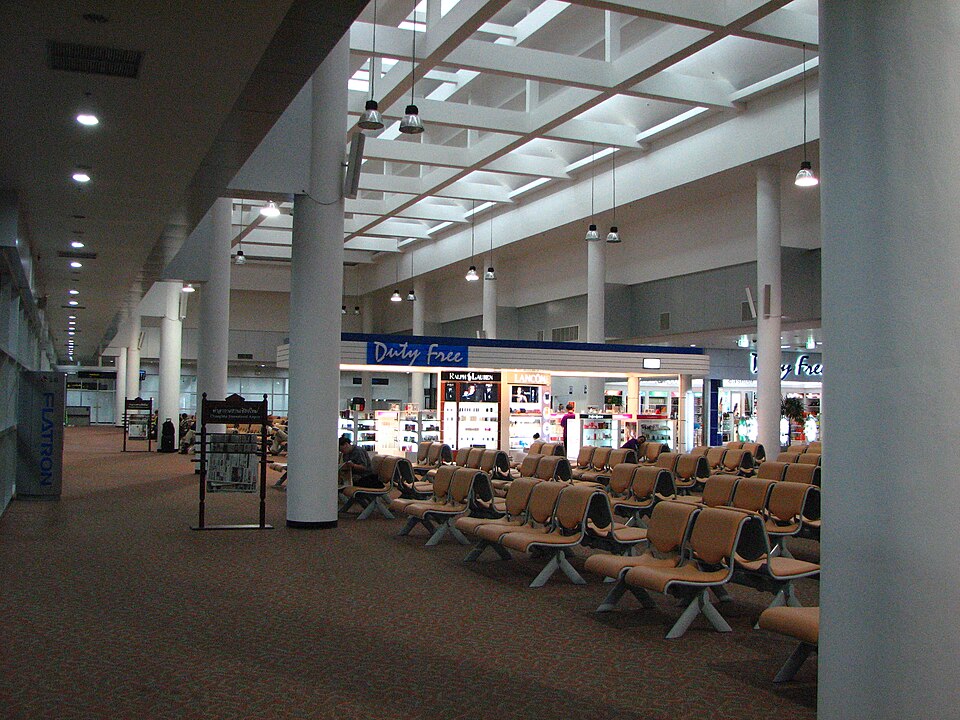 CNX airport terminal